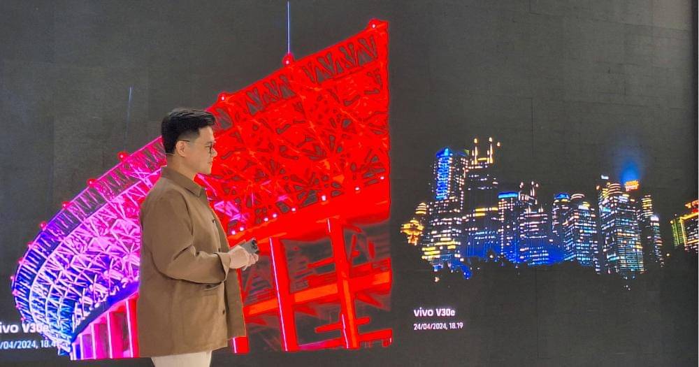 Peluncuran Vivo V30e di Hutan Kota by Plataran Senayan, Jakarta pada Kamis (2/5/2024) - Popmama.com/Argya D. Maheswara